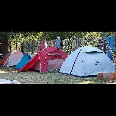 Kemping Finca Rustica Cerca Playa Todas Comodidades Bueu